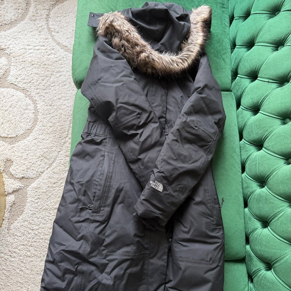 The North Face Fur-Trim Hooded Winter Coat | Like New